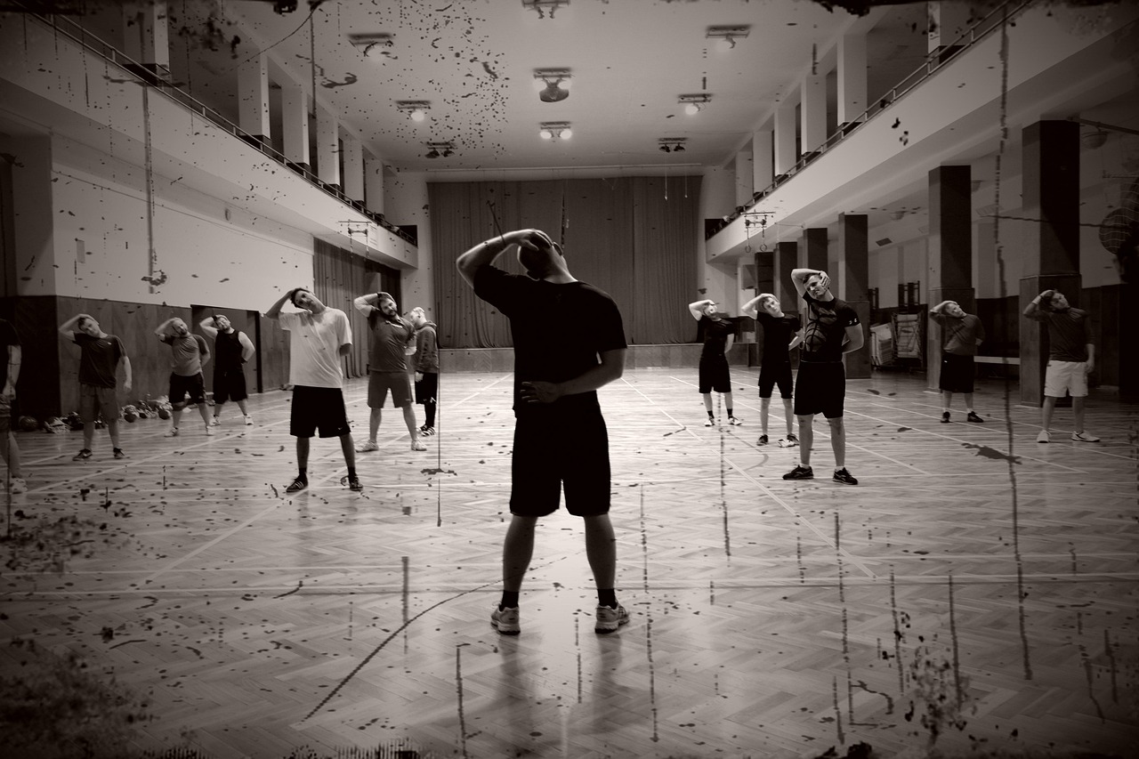 QQ实名账号：手机行业案例如何注册账号